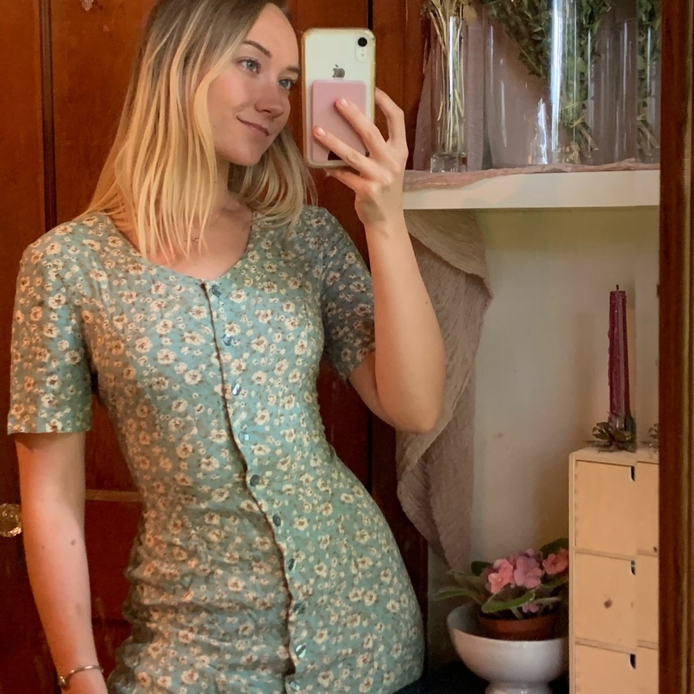 Vintage Floral Tie Back Button Down Maxi Dress
